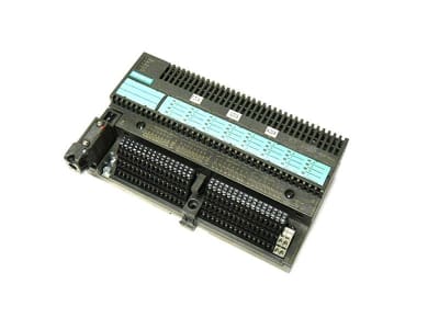 SIEMENS ET-200B-16DI/16DO