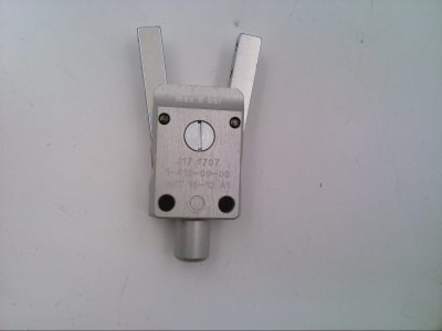 END OF ARM TOOLING 1-412-09-00