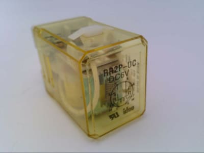 IDEC RR2P-UCDC6V