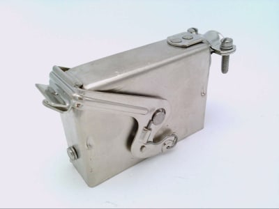 AMPHENOL 26-4501-24S