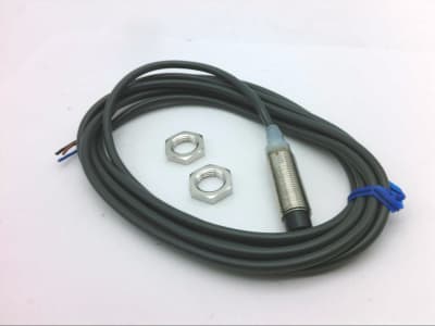 OMRON E2A-M12KN08-WP-B1 2M