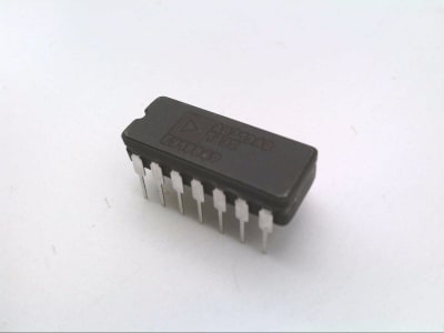ANALOG DEVICES AD713AQ
