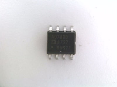 ANALOG DEVICES AD780BRZ