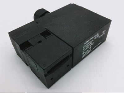 SCHMERSAL AZM170-11ZRK-230VAC