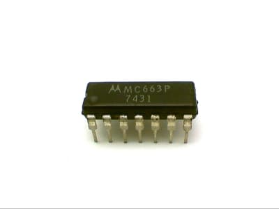 NXP SEMICONDUCTOR MC663P