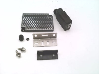 OMRON E3S-AR66