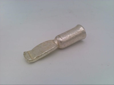 TE CONNECTIVITY 647879-1