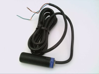 SCHNEIDER ELECTRIC XS4-P18FA260