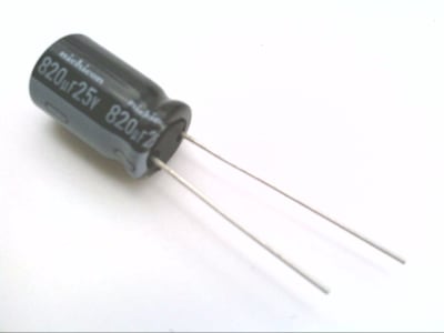 NICHICON UHW1E821MPD6