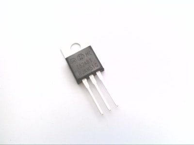 ON SEMICONDUCTOR MC7824BTG