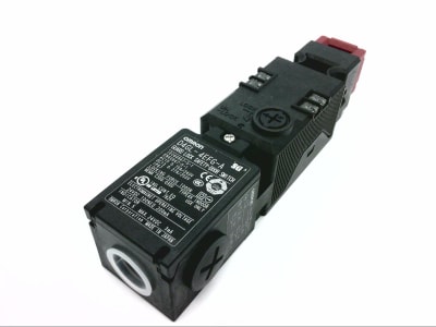 OMRON D4GL-4EFG-A-NPT