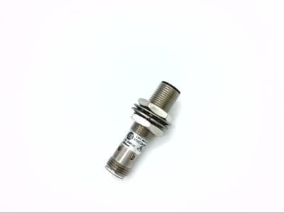 ALLEN BRADLEY 872C-DH3NN12-D4
