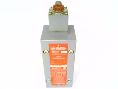 ALLEN BRADLEY 802XR-BC7