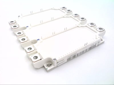 INFINEON FS300R12KE3