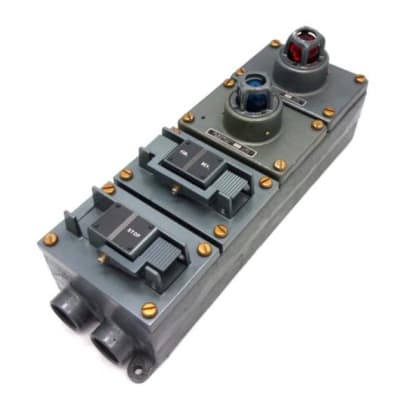 ALLEN BRADLEY 800H-3HA2R7