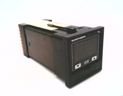 INVENSYS 818S/TC/R0V5/M0V10/FHD/X0V10/NONE/NONE/SN/24/0/1600/C/LR/S2/E/IN/S/N/