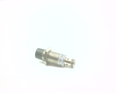 ALLEN BRADLEY 872C-DH8NN18-D4