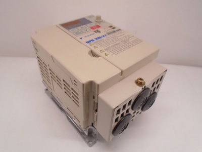 YASKAWA ELECTRIC CIMR-V7AM40P4