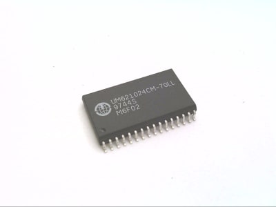 UMC UM621024CM-70LL
