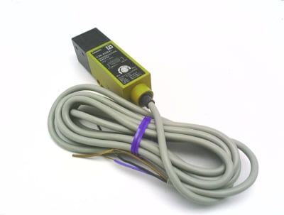 OMRON E3S-R2B41