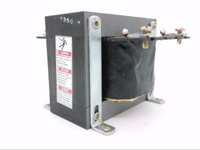 SCHNEIDER ELECTRIC 9070EO4D1