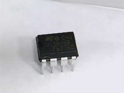 ST MICRO UC3845BN