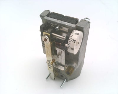 JOHNSON CONTROLS T-4002-204
