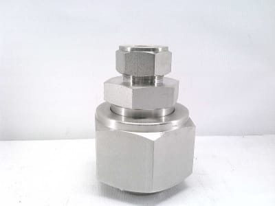 SWAGELOK SS-1610-R-32