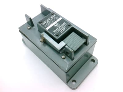ALLEN BRADLEY 800S-1SB4