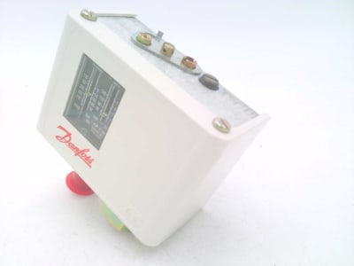 HUBBELL KP7W
