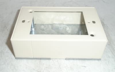 HUBBELL HBL5747IV
