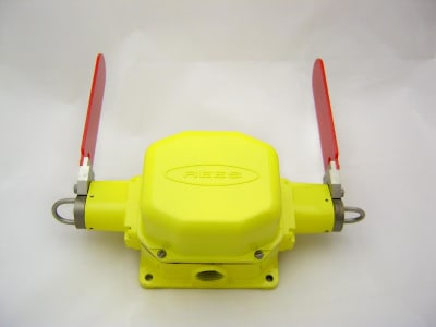 REES 04954205