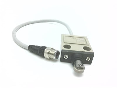 OMRON D4C3032DK1EJ03