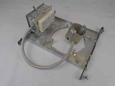 SPECTRUM LIGHTING INC 7VF132