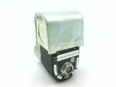 EMERSON 204CA-1/4-S-1/8-G-120