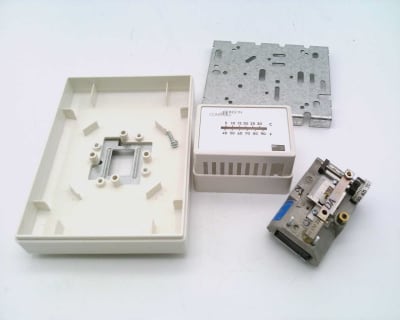 JOHNSON CONTROLS T-4002-301