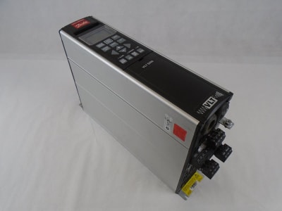 DANFOSS VLT5001-P-T5-B20-ST-R0-DL-F00-A00-C0