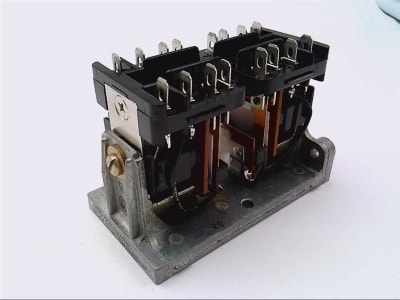 TE CONNECTIVITY KUB17A1J-120