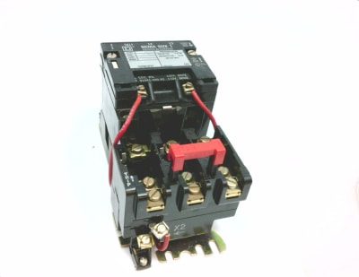 SCHNEIDER ELECTRIC 8536SCO3V07