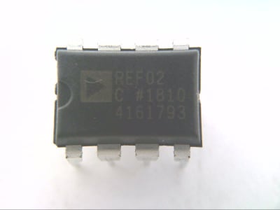 ANALOG DEVICES REF02CPZ