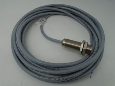 ALLEN BRADLEY 872C-DX40-E6