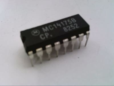 NXP SEMICONDUCTOR MC14175B