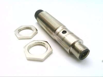 BALLUFF BES 516-3026-S4-C