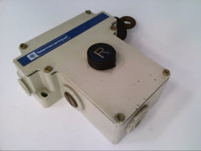 SCHNEIDER ELECTRIC XY2-CE...H7