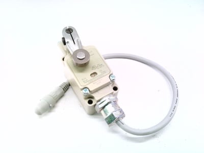 AZBIL CORPORATION 1LS-J550EC-PD03