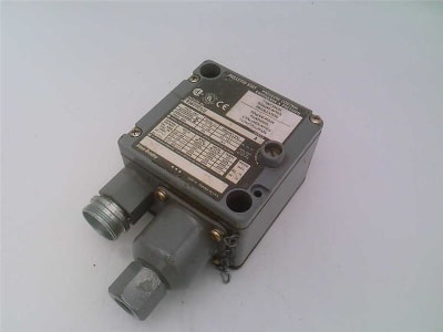 ALLEN BRADLEY 8367-7253J