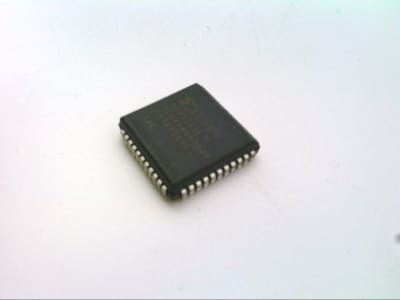 XILINX XC9536XL-10PCG44C