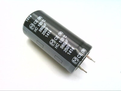 NICHICON LGN2E561MELZ45