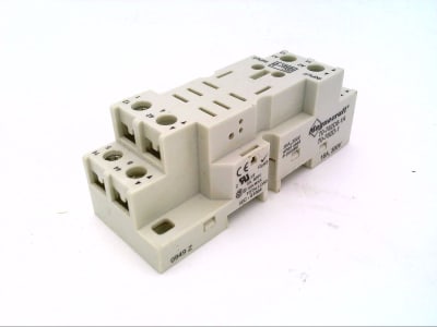 SCHNEIDER ELECTRIC 70-782D8-1A