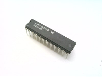 MITSUBISHI M5M5257P-45